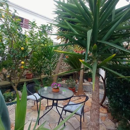 Apartmani Bonavia 耶尔萨 外观 照片