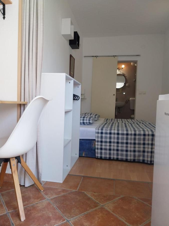 Apartmani Bonavia 耶尔萨 外观 照片